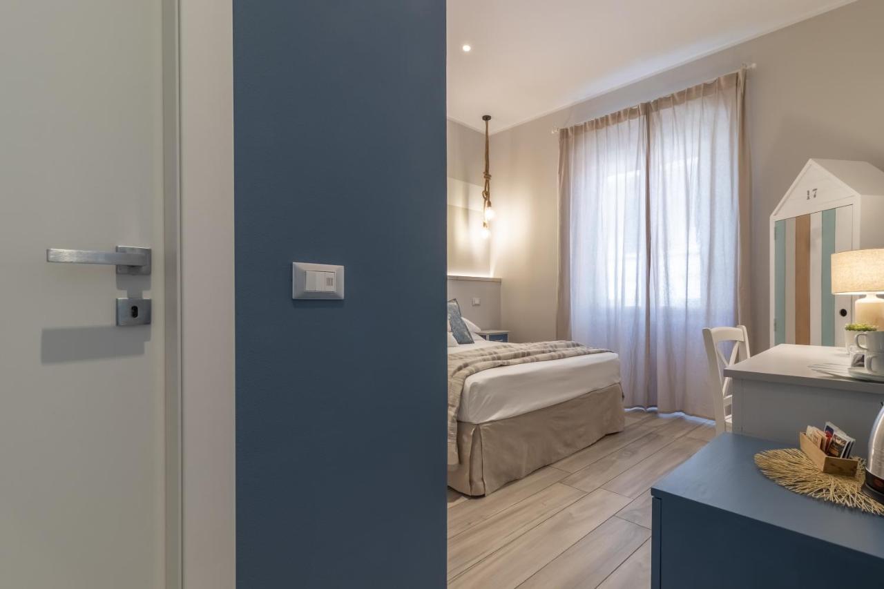 Aquamarina Hotel La Spezia Ngoại thất bức ảnh